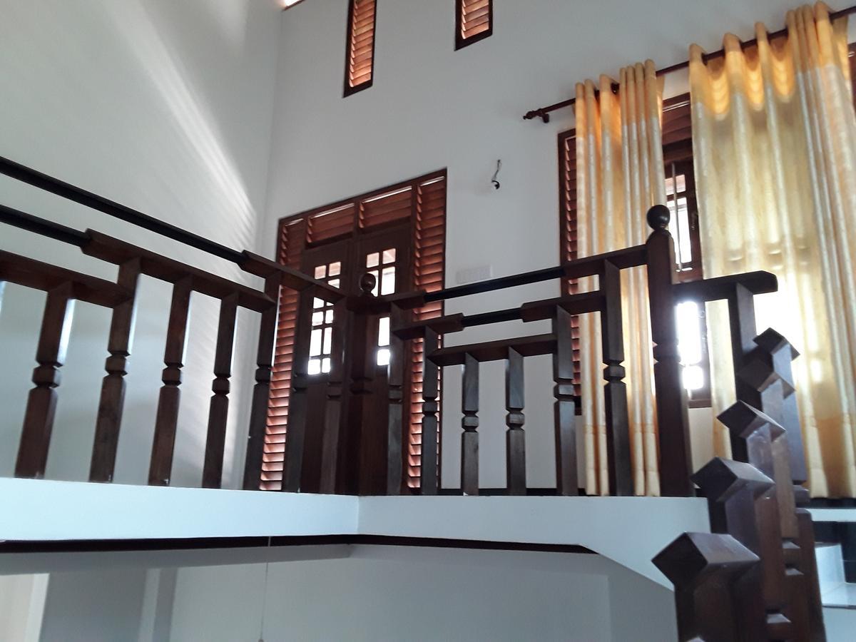 Darshani Hikka Villa Hikkaduwa Extérieur photo